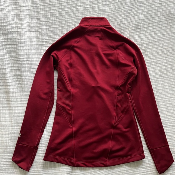 Under Armor Women's Cold Gear Semi-Fitted Long Sleeve - Color: Dark Red, Size: S - Picture 2 of 4